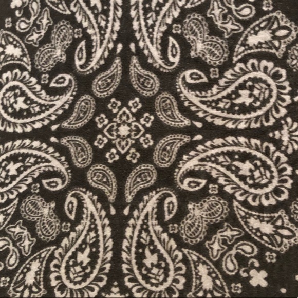 Patterned Stretchy Pullover Sweatshirt - Picture 6 of 8